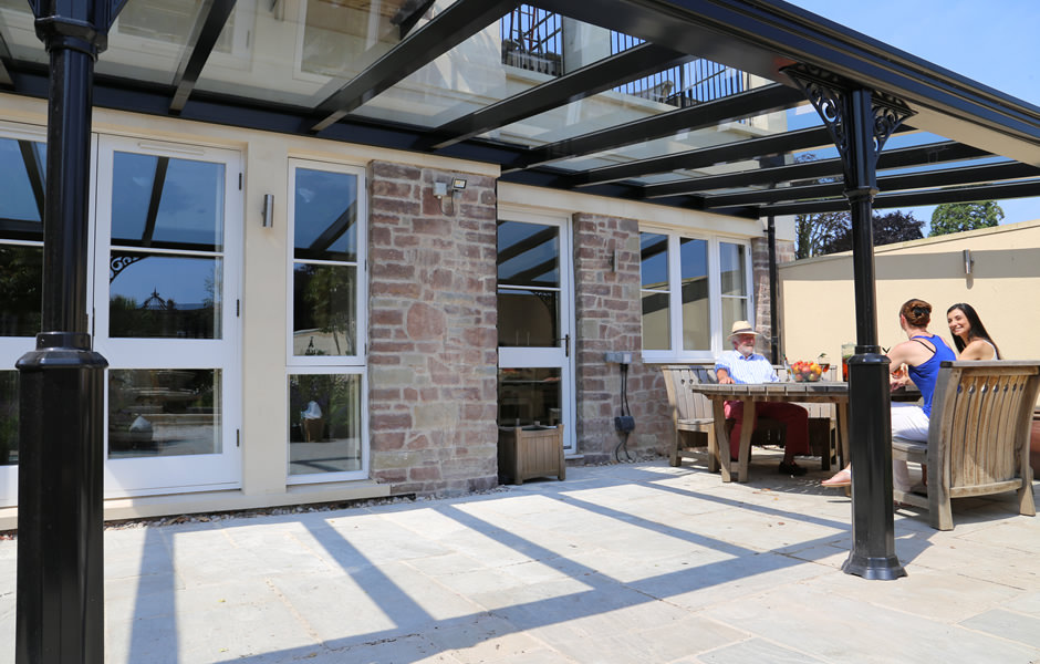 Classic Style Glass Veranda