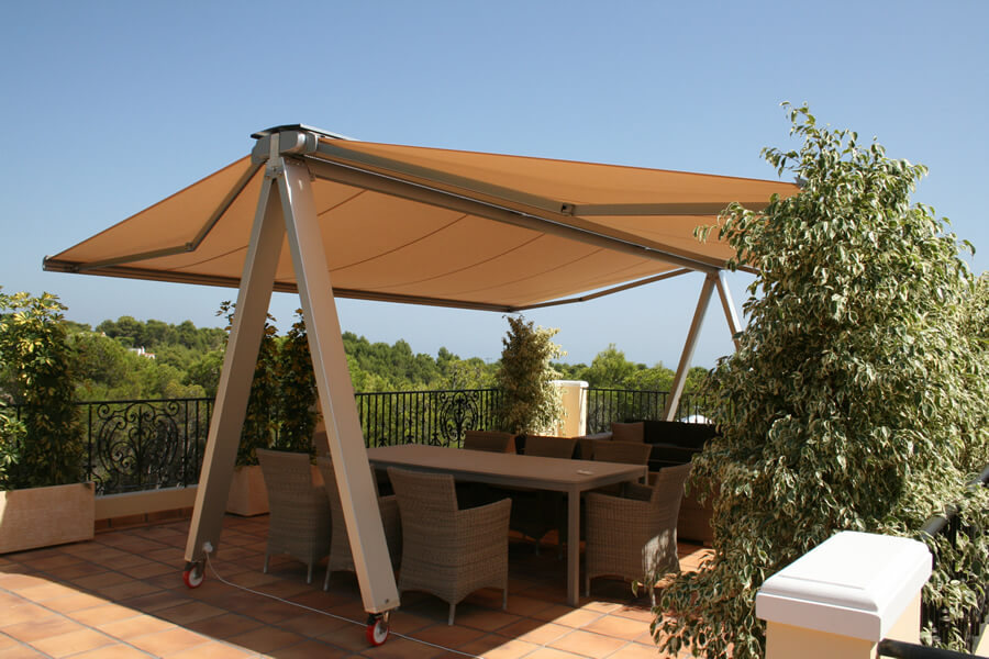 Awning on Wheels